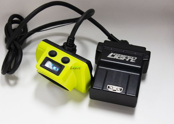 4.07W 14Ah Διοικημένο φως ορυχείου με καλώδιο IP68 Αδιάβροχο 25000lux Ανθεκτικό σε αντίκτυπο λαμπτήρα ορυχείου με οθόνη OLED για ορυχείο άνθρακα χρυσού